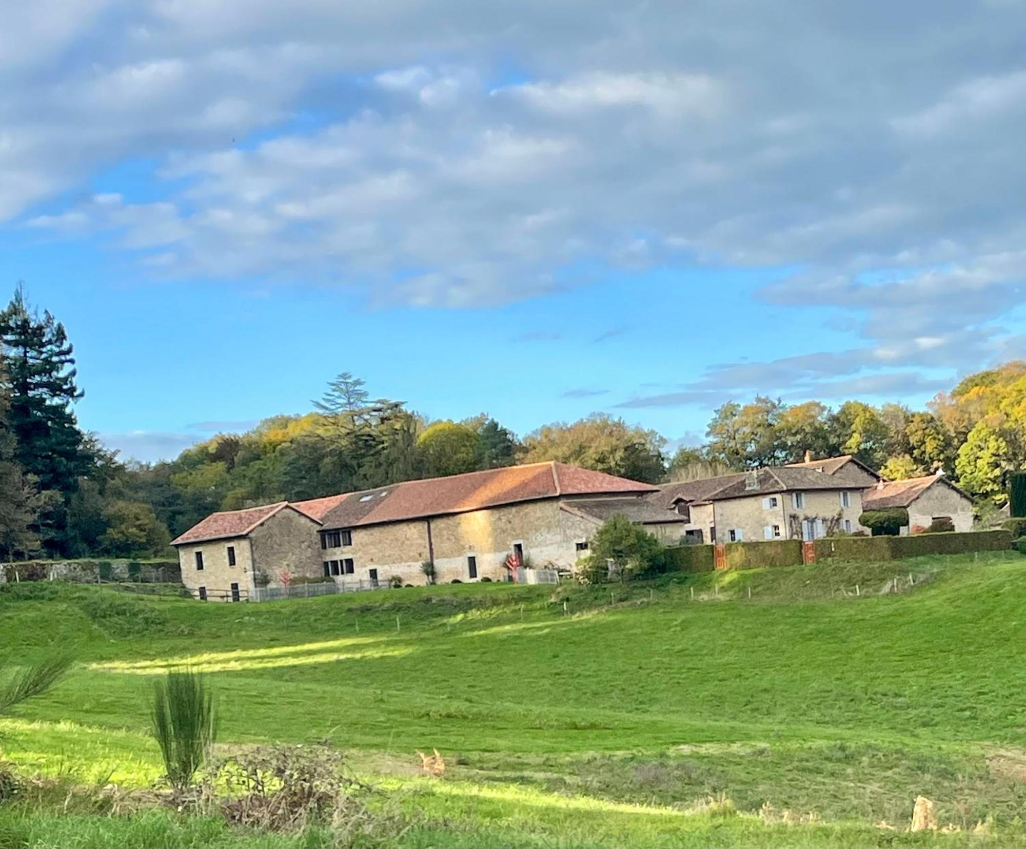 Domaine de Montmery. La ferme de Gaston Ambazac Extérieur photo