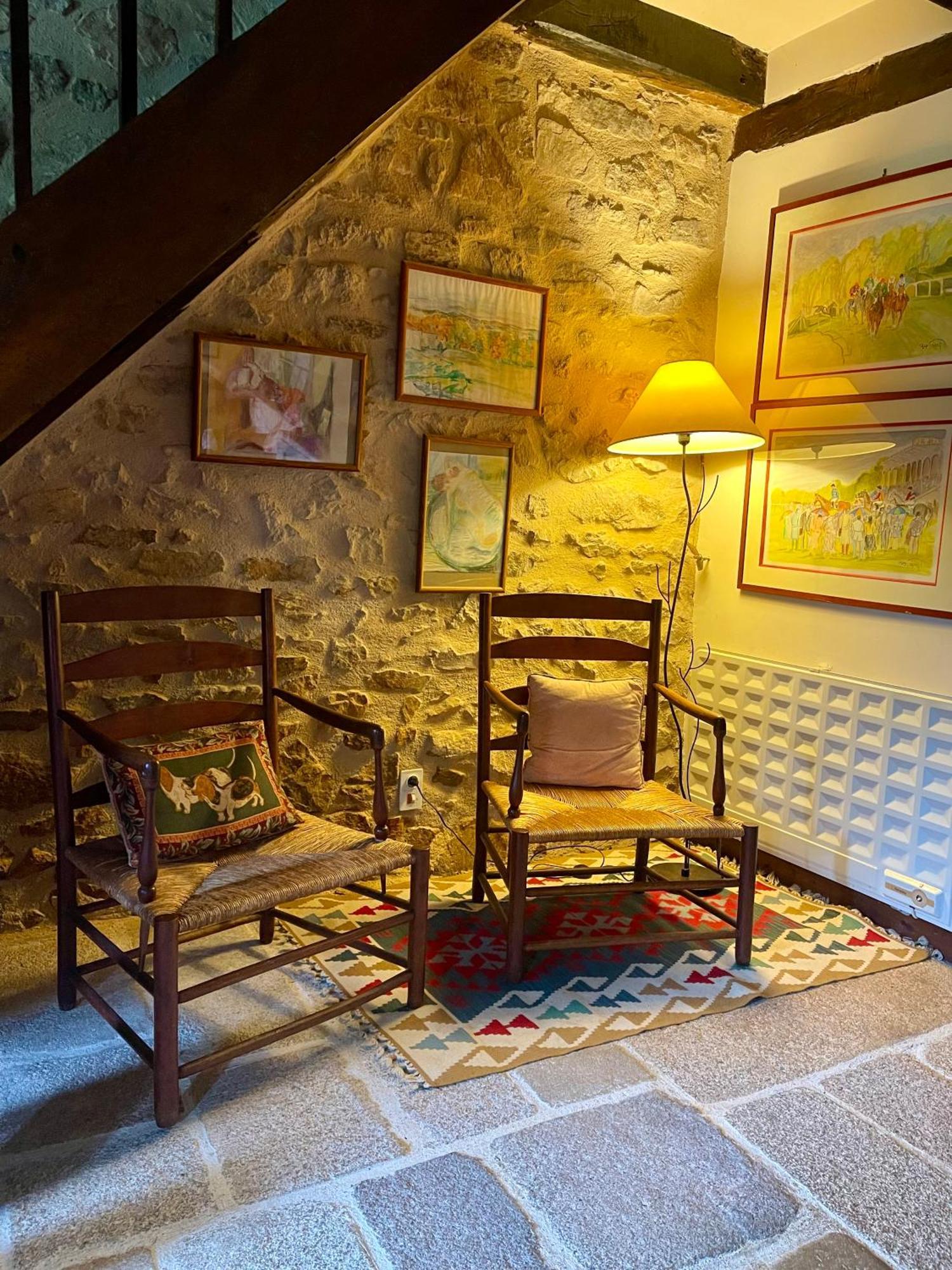Domaine de Montmery. La ferme de Gaston Ambazac Extérieur photo